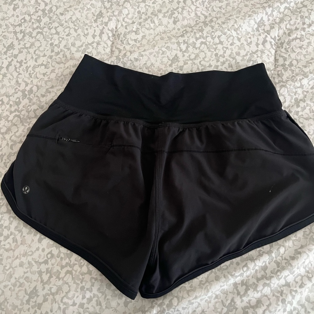 Lululemon Black high waisted Shorts